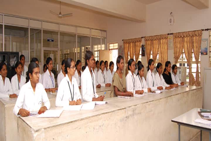 Tiruppur Kumaran College for Women campus in Tiruppur, Tamil Nadu, India — photo 2