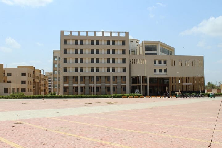 State Model Institute of Ayurveda Sciences campus in Gandhinagar, Gujarat, India — photo 2