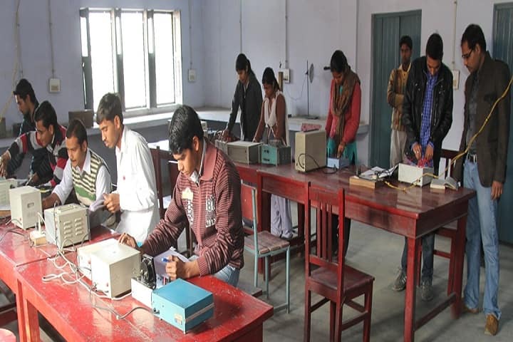 Narain College campus in Shikohabad, Uttar Pradesh, India — photo 3