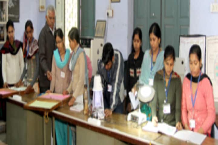 Narain College campus in Shikohabad, Uttar Pradesh, India — photo 5