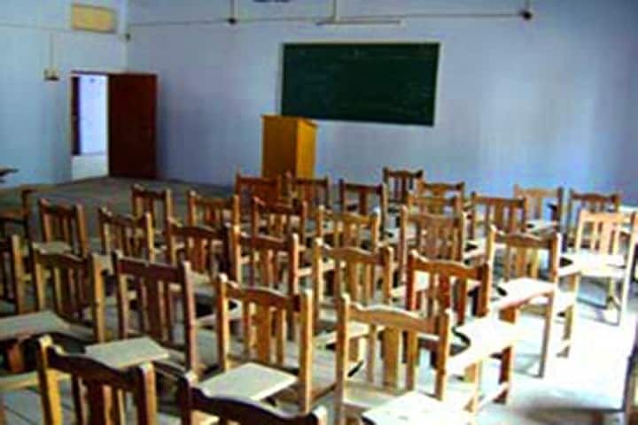 Shri Farooq Hussain PG College campus in Etah, Uttar Pradesh, India — photo 2
