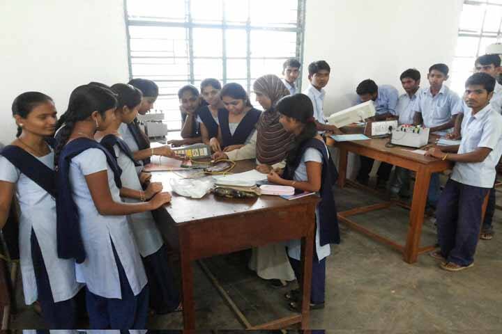 DRR Polytechnic campus in Davanagere, Karnataka, India — photo 4