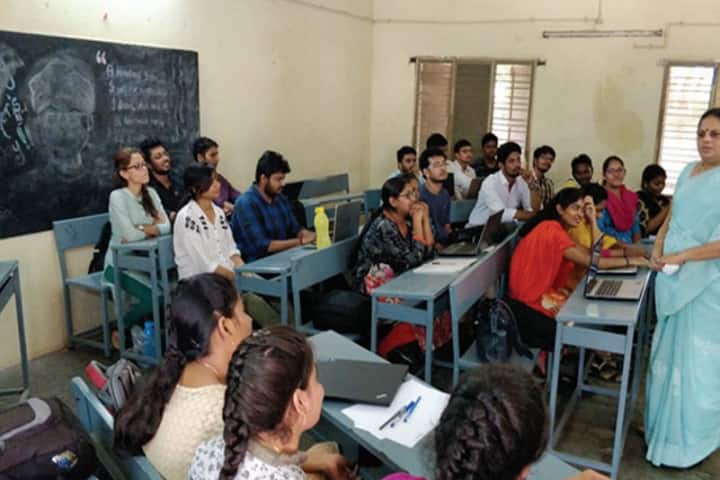 Gayatri Vidya Parishad College for Degree and PG Courses campus in Visakhapatnam, Andhra Pradesh, India — photo 2