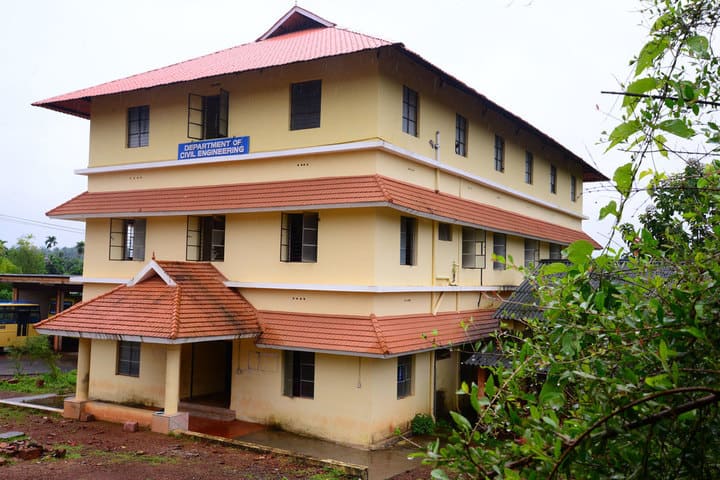 LBSCE campus in Kasaragod, Kerala, India — photo 6