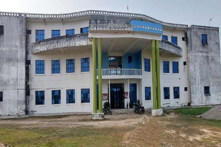 Rampal Vitana Devi Mahavidyalaya campus in Fatehpur, Uttar Pradesh, India — photo 1