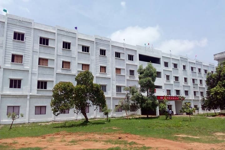 GIET Engineering College campus in Rajahmundry, Andhra Pradesh, India — photo 2