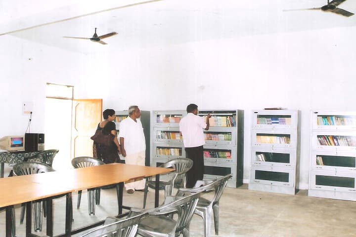 Ramrati Patel Mahavidyalaya campus in Allahabad, Uttar Pradesh, India — photo 2