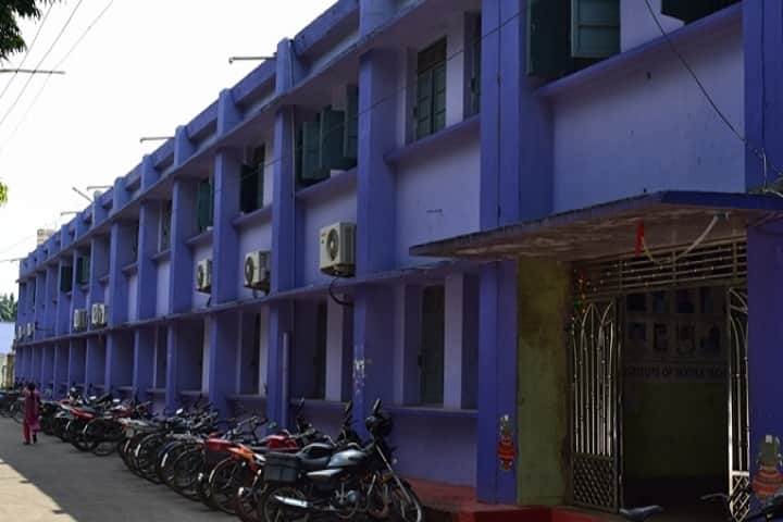 Institute of Textile Technology campus in Cuttack, Odisha, India — photo 1