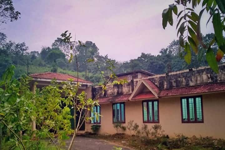 College of Teacher Education campus in Thottakkadu, Kerala, India — photo 1