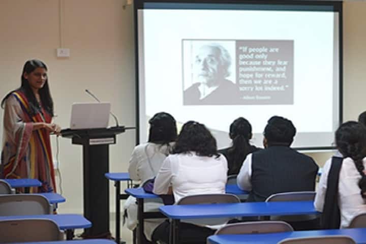 Amdanga Jugal Kishore Mahavidyalaya campus in Amdanga, West Bengal, India — photo 2