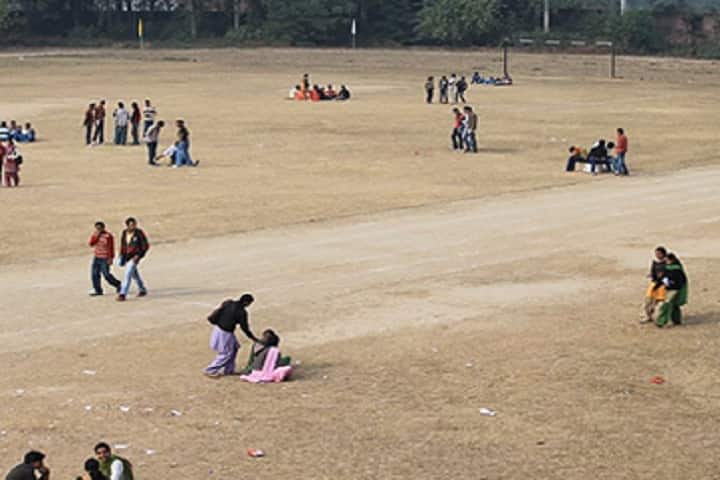 Amdanga Jugal Kishore Mahavidyalaya campus in Amdanga, West Bengal, India — photo 3