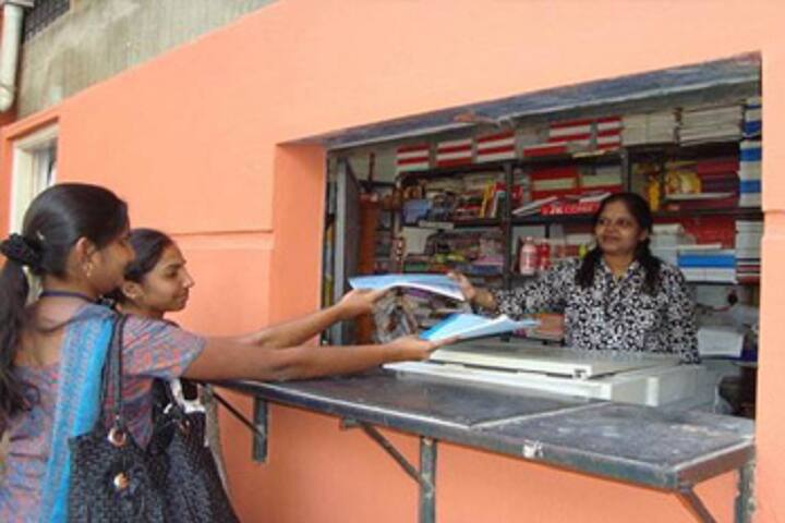 SSMRV Degree College campus in Bangalore, Karnataka, India — photo 4