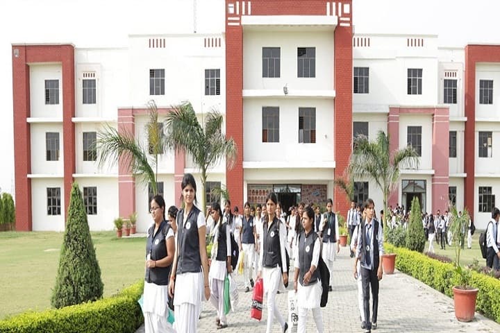 Vinayak Vidyapeeth campus in Meerut, Uttar Pradesh, India — photo 1