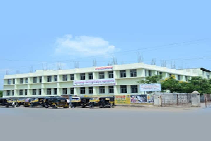 AR Burla Mahila Varishtha Mahavidyalaya campus in Solapur, Maharashtra, India — photo 1