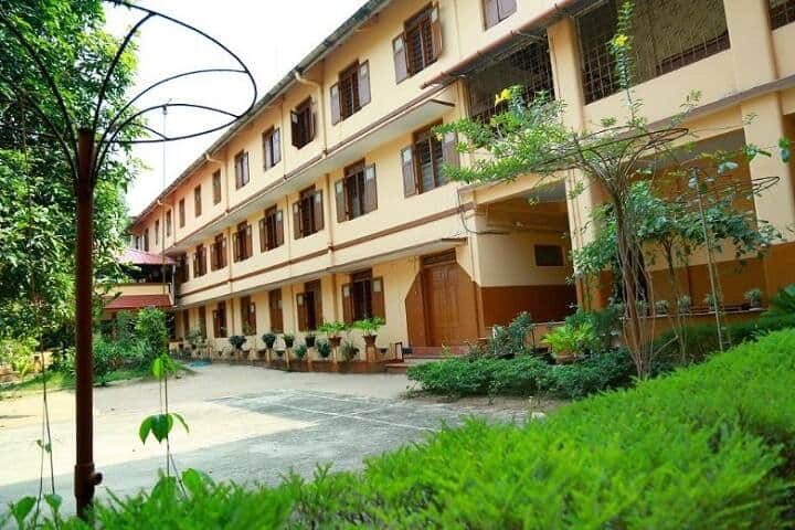 St Joseph's College for Women campus in Alappuzha, Kerala, India — photo 3