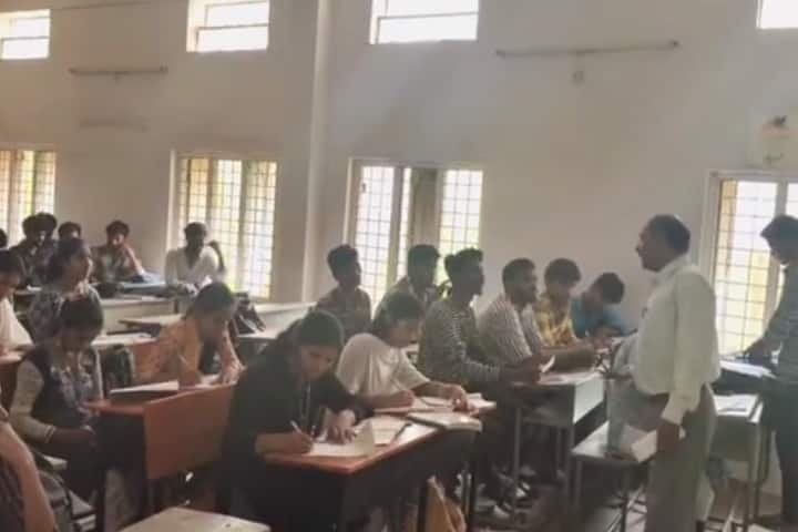 Government Degree College campus in Malkajgiri, Telangana, India — photo 5
