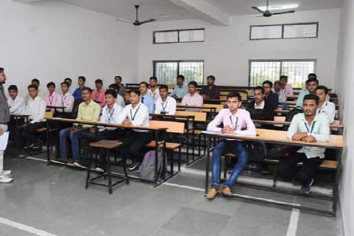 Kalyan Polytechnic campus in Jamnagar, Gujarat, India — photo 3