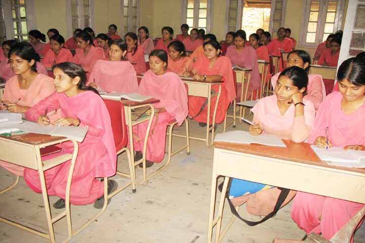 Government Polytechnic For Women campus in Solan, Himachal Pradesh, India — photo 5