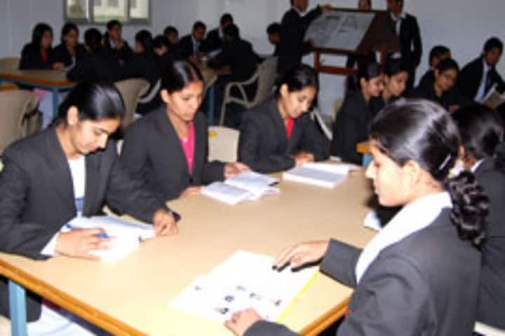 Himachal Institute of Technology campus in Sirmour, Himachal Pradesh, India — photo 3