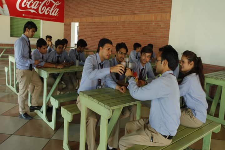 Quantum School of Business campus in Roorkee, Uttarakhand, India — photo 4