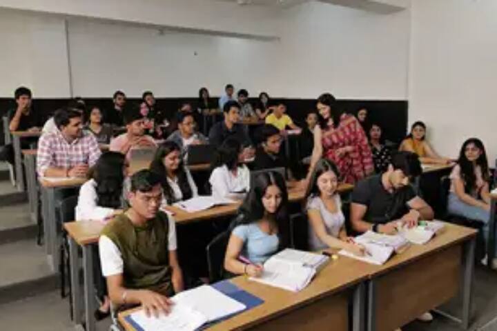 School Of Education And Humanities campus in Faridabad, Haryana, India — photo 6