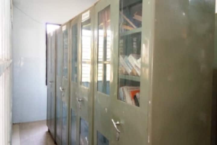 Anand Homoeopathic Medical College and Research Institute campus in Anand, Gujarat, India — photo 4