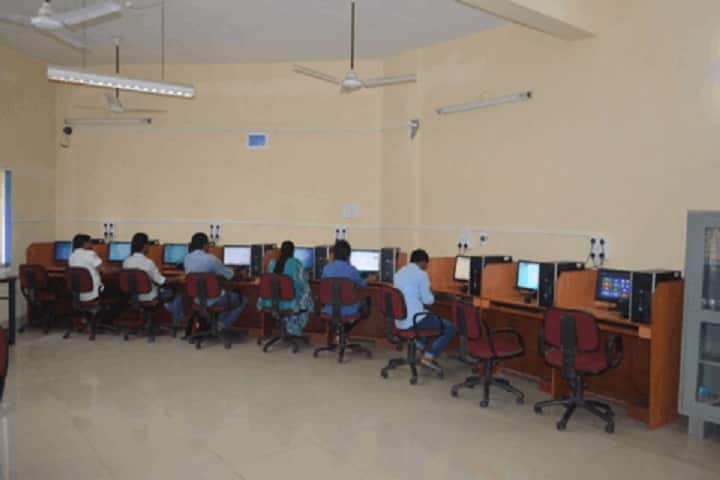 College of Veterinary and Animal Sciences campus in Parbhani, Maharashtra, India — photo 3