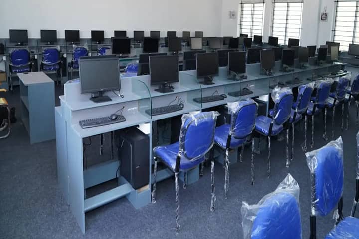 AL' Ameen Arts and Science College for Women campus in Kumbakonam, Tamil Nadu, India — photo 3