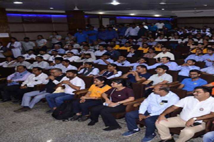 Jaipur College of Pharmaceutical Sciences campus in Jaipur, Rajasthan, India — photo 2