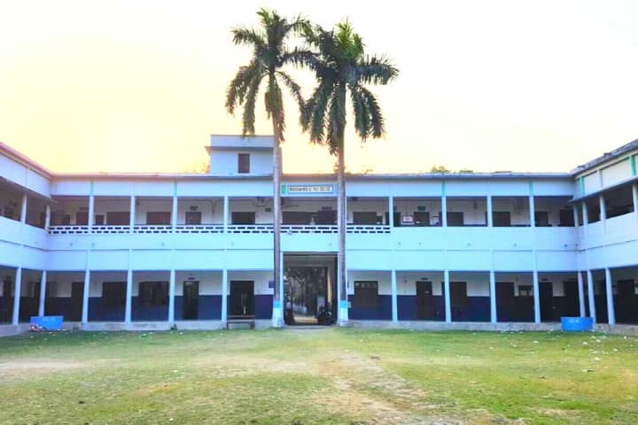 Nabagram Hiralal Paul College campus in Hooghly, West Bengal, India — photo 2