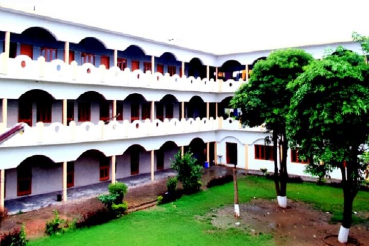 Sant Baba Hazara Singh Girls College campus in Gurdaspur, Punjab, India — photo 4