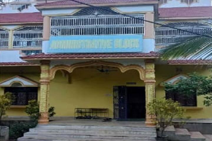 Swarnalata College of Medical Science campus in Mayurbhanj, Odisha, India — photo 2