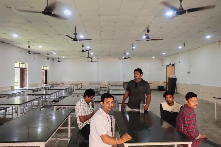 Dhabaleswar Institute of Pharmacy campus in Cuttack, Odisha, India — photo 6