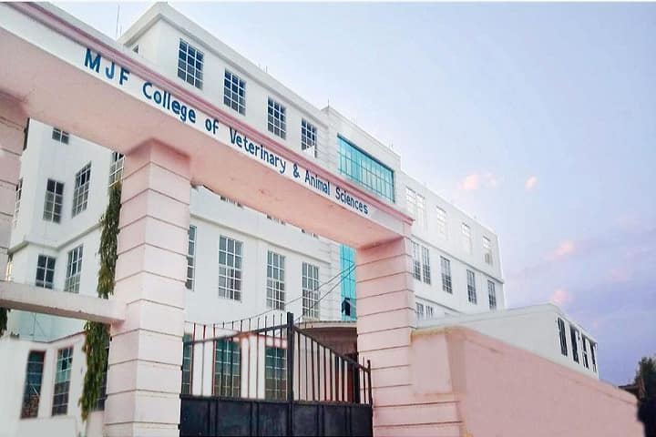 Mahatma Jyotiba Fule College of Veterinary and Animal Science campus in Jaipur, Rajasthan, India — photo 2