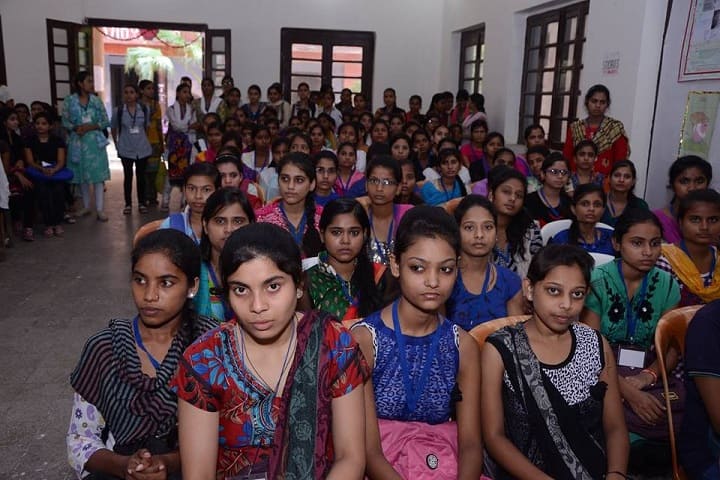 SN Sen Balika Vidyalaya Post Graduate College campus in Kanpur, Uttar Pradesh, India — photo 2