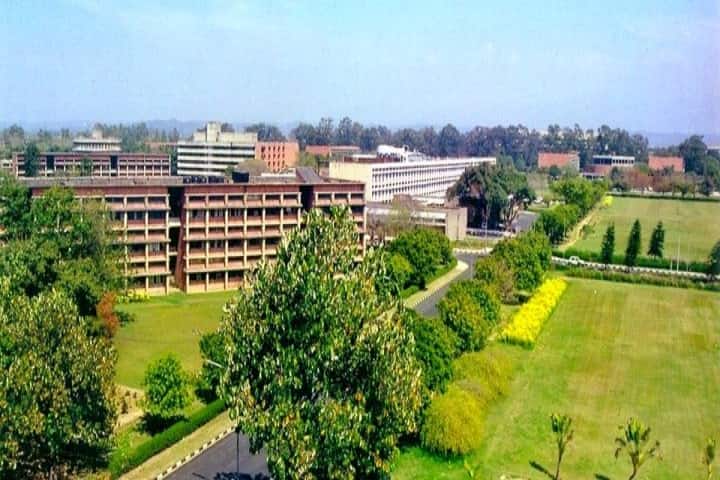 University Institute of Legal Studies, Panjab University, Chandigarh campus in Chandigarh, India