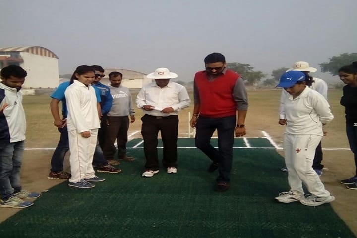 BSS College of Science and Art campus in Orai, Uttar Pradesh, India — photo 1