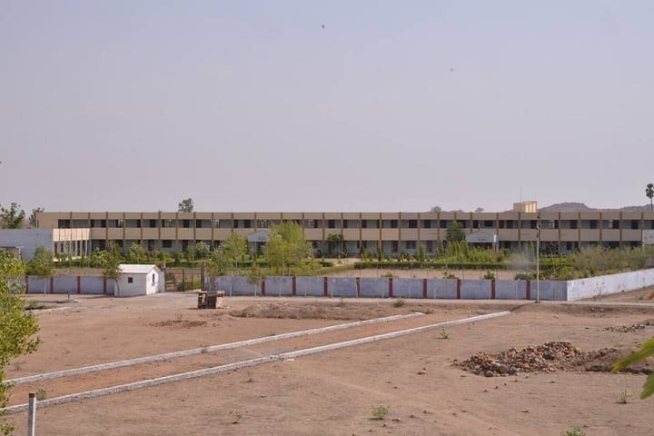 Ramshree Mahavidyalaya campus in Mahoba, Uttar Pradesh, India — photo 4