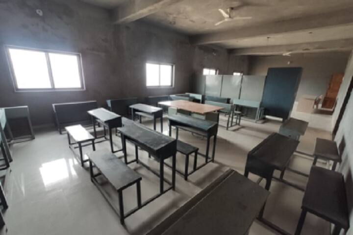 Chhatrapati Shri Shivaji Maharaj Agriculture College campus in Jalna, Maharashtra, India — photo 2
