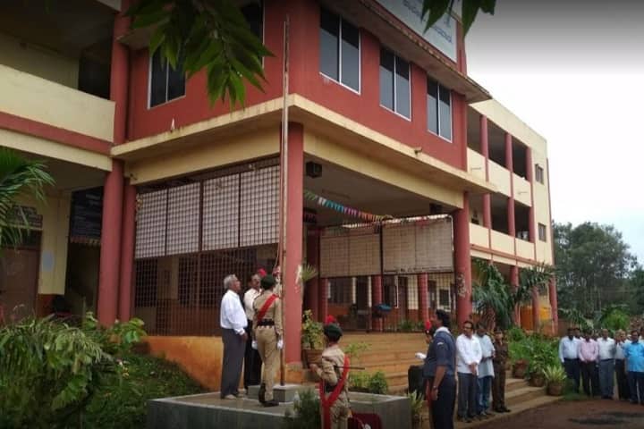 Government First Grade College campus in Dharwad, Karnataka, India — photo 1