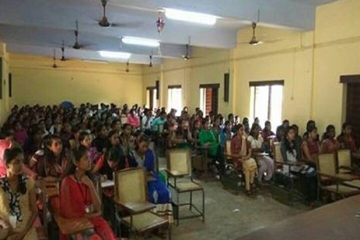 VTM NSS College campus in Thiruvananthapuram, Kerala, India — photo 3