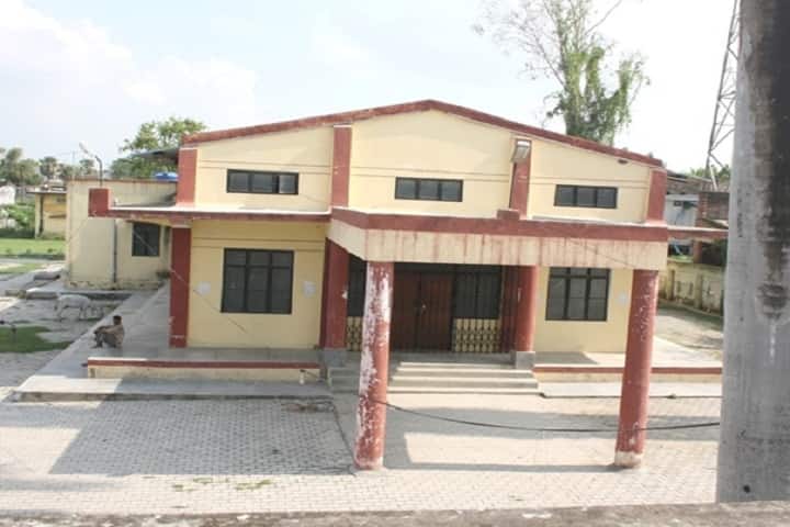 Government Homeopathic Medical College and Hospital campus in Ghazipur, Uttar Pradesh, India — photo 3