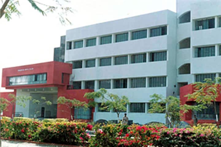 Bharati Vidyapeeth Homoeopathic Medical College, Pune campus in Pune, Maharashtra, India