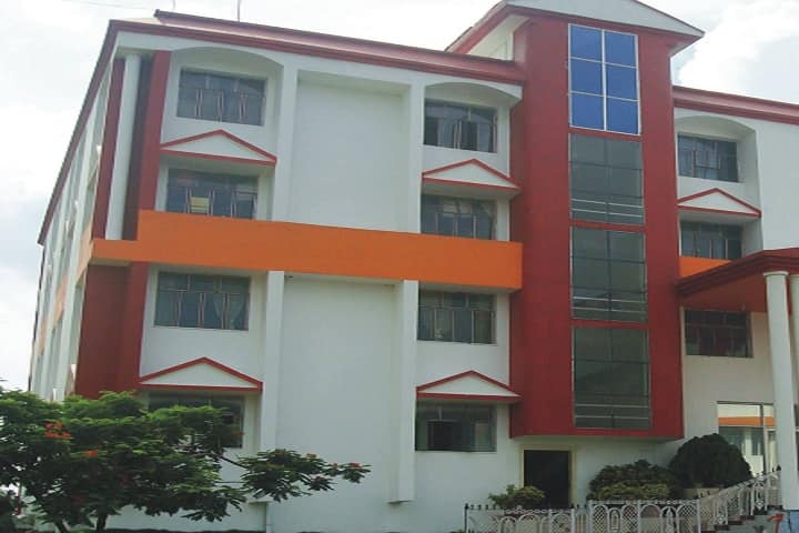 Tapindu Institute of Higher Studies campus in Patna, Bihar, India — photo 1