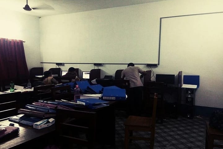 Banipur Mahila Mahavidyalaya campus in Habra, West Bengal, India — photo 2