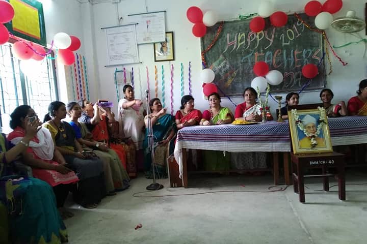 Banipur Mahila Mahavidyalaya campus in Habra, West Bengal, India — photo 6