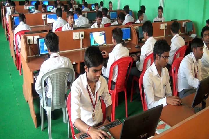 Ramgovind Polytechnic Institute campus in Koderma, Jharkhand, India — photo 4