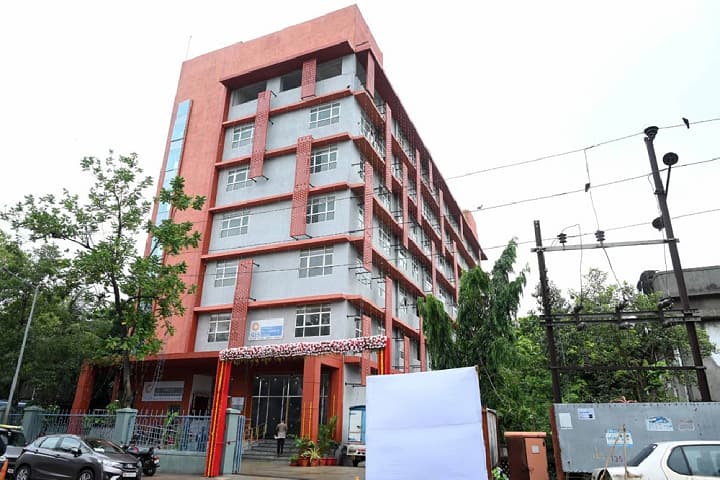 SIES School of Pharmaceutical Sciences campus in Navi Mumbai, Maharashtra, India — photo 1