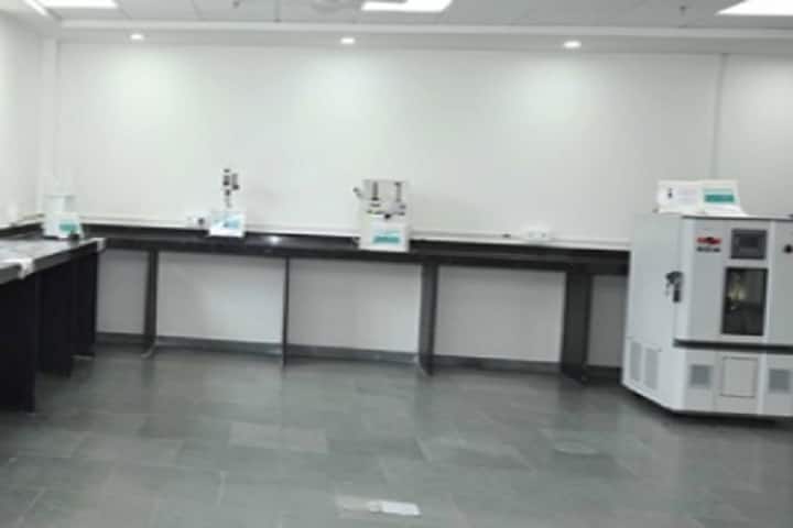 SIES School of Pharmaceutical Sciences campus in Navi Mumbai, Maharashtra, India — photo 4