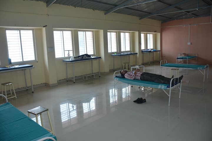 Dr Bhanudas Dere College of Physiotherapy campus in Sangamner, Maharashtra, India — photo 2